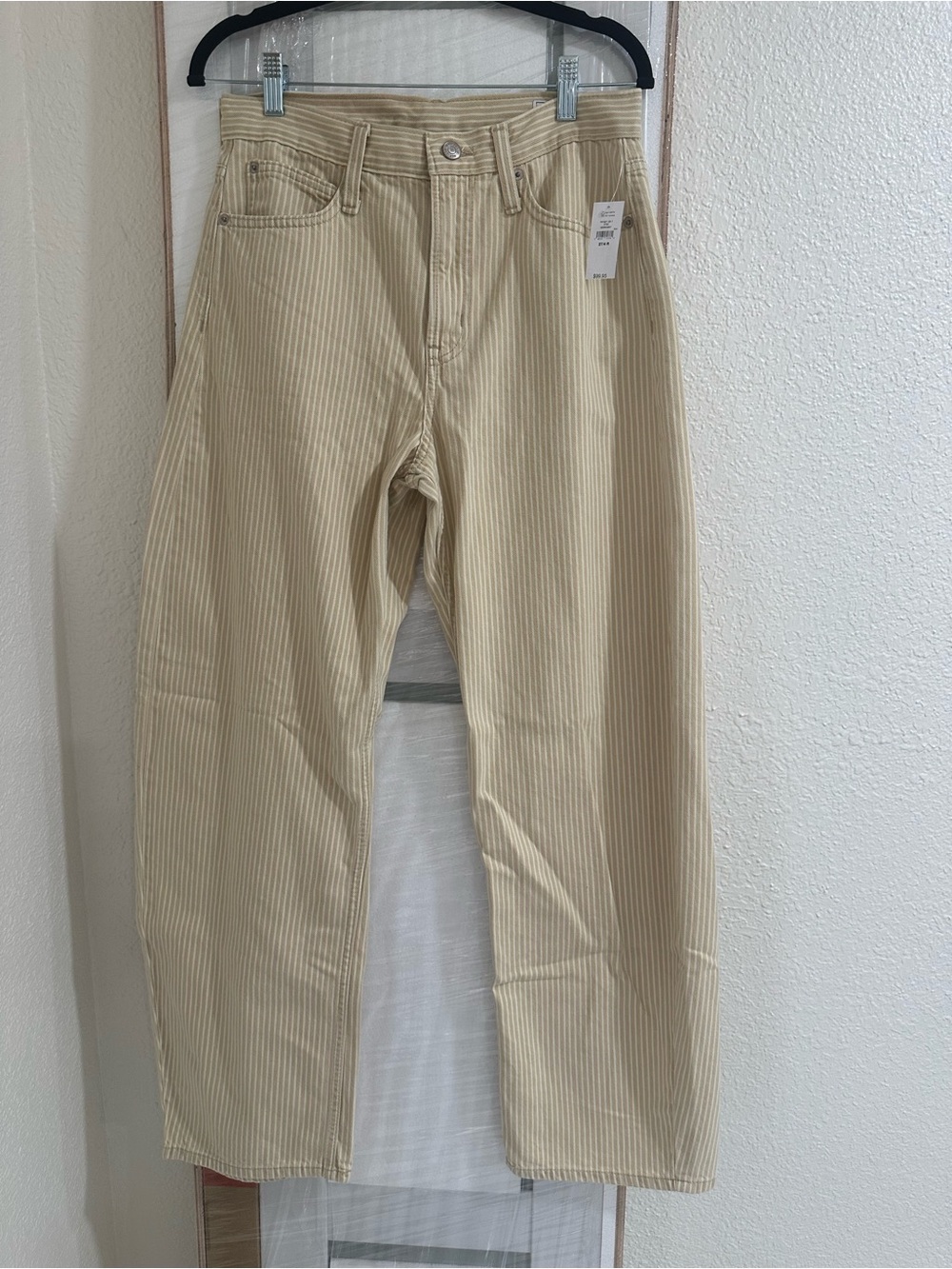 Gap Hight Rise Stripped Barrel Jeans